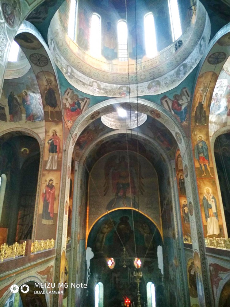 Росписи Михайловского кафедрального собора в Черкассах